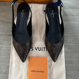 Louis Vuitton Cherie Ballerina Flats.
